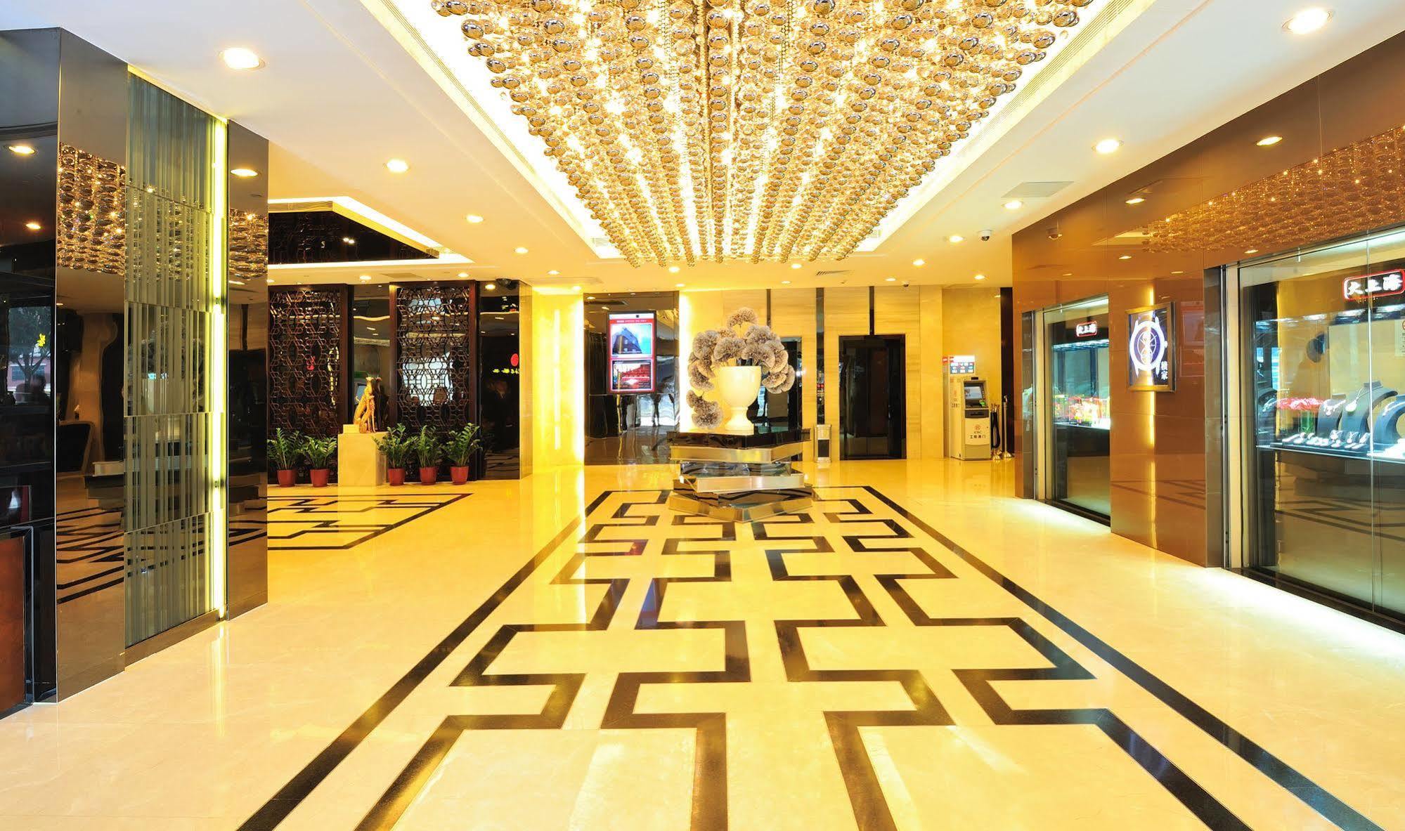 Hotel Beverly Plaza Macau Ngoại thất bức ảnh